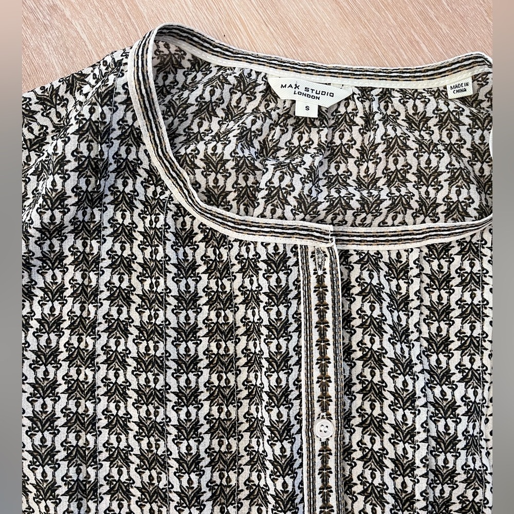 Max Studio Top - Picture 3 of 3